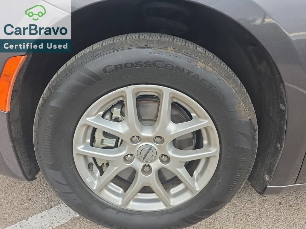 Used 2023 Chrysler Pacifica Touring L Minivan