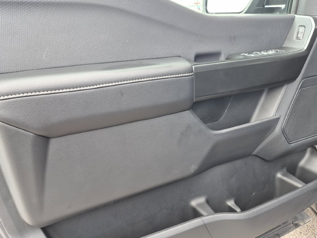 2025 Ford F-150 STX - Photo 6