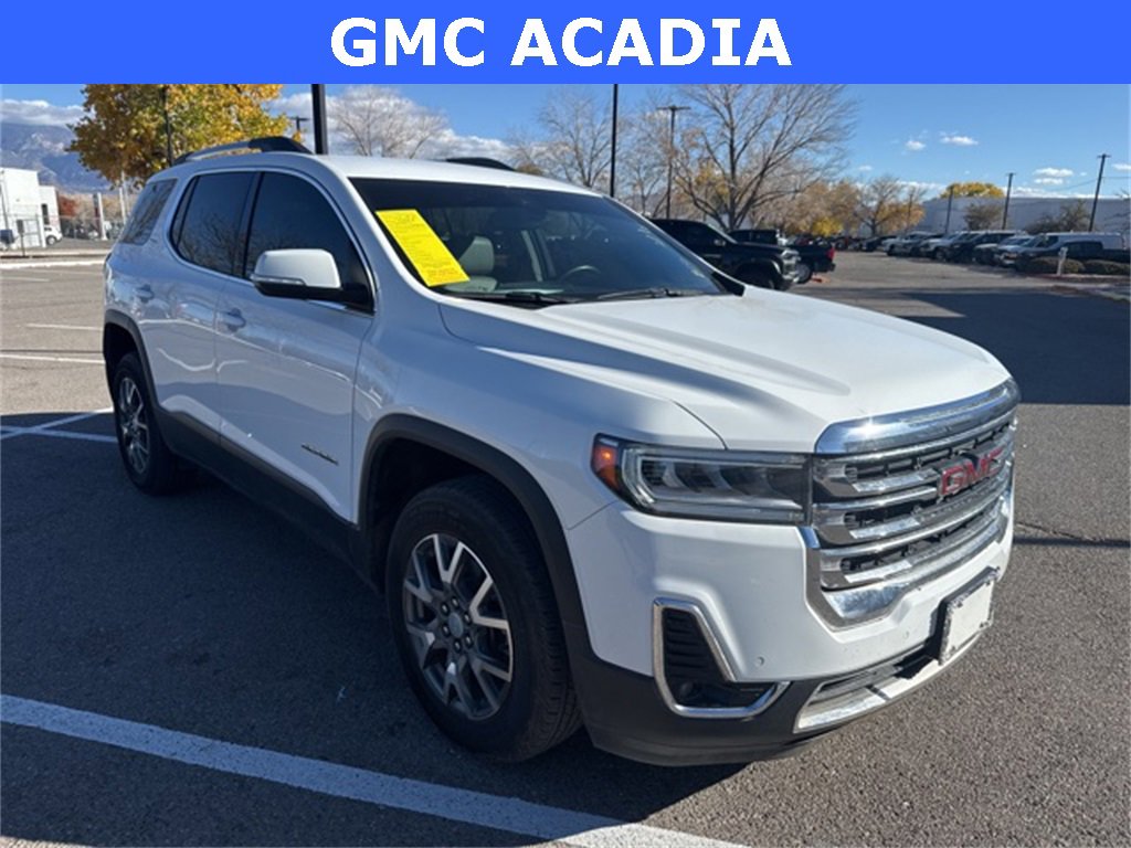 2023 GMC Acadia SLT's photo