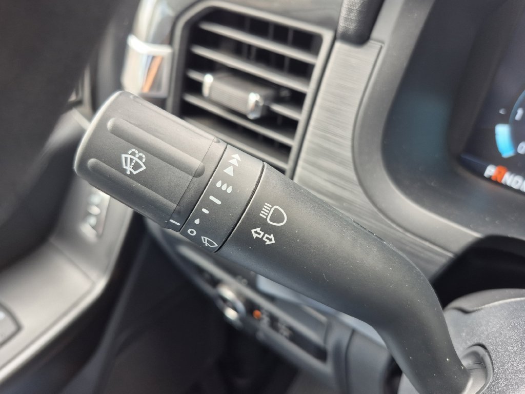 2025 Ford F-150 STX - Photo 28