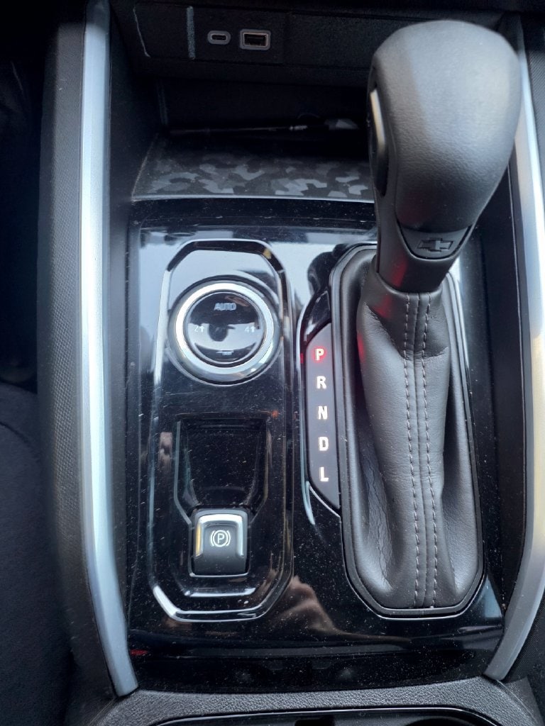 2025 Chevrolet Colorado WT/LT - Photo 19