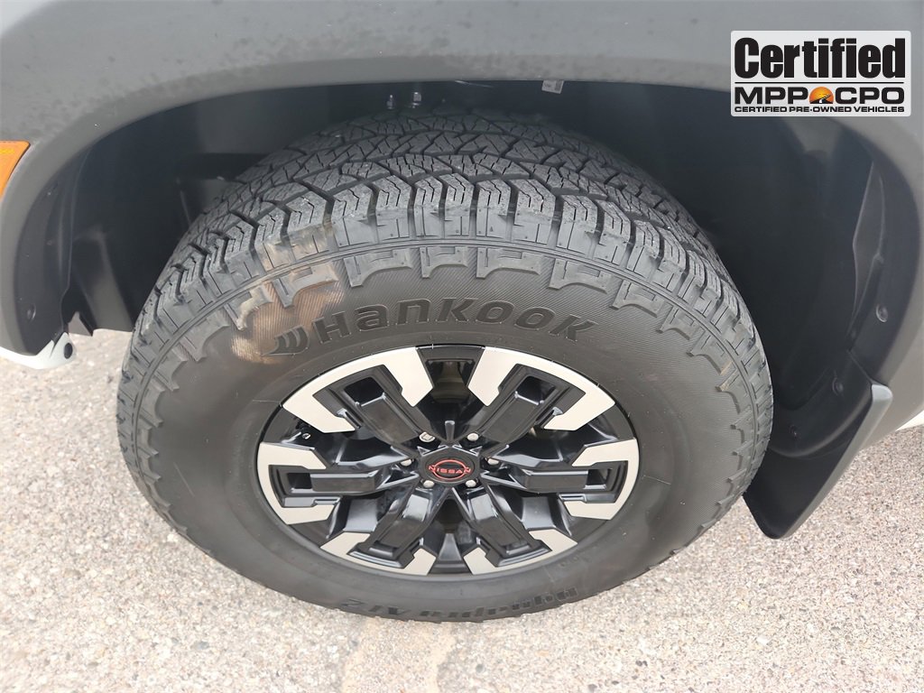 Frontier Crew Cab PRO-4X