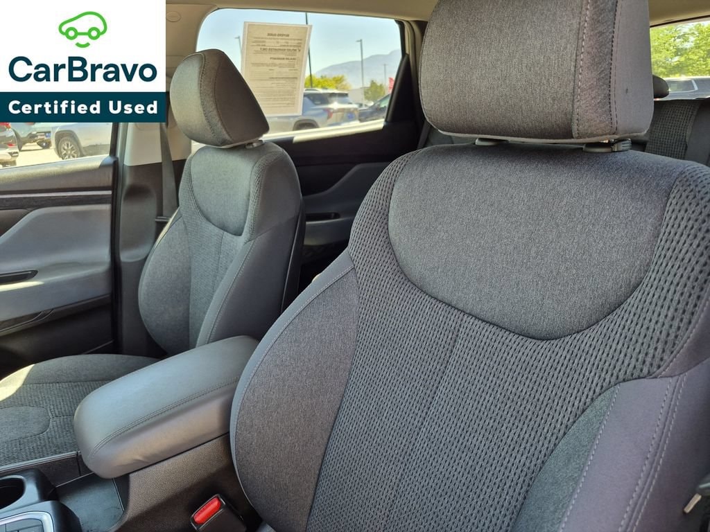 2019 Hyundai Santa Fe SE - Photo 18