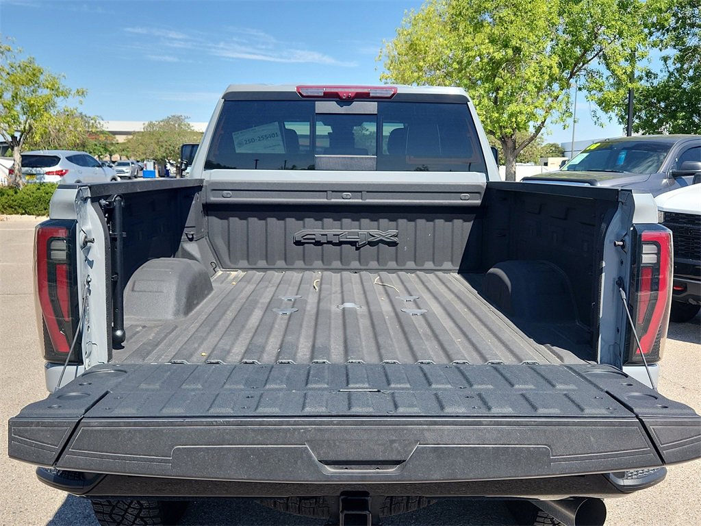Sierra 2500HD Crew Cab AT4X