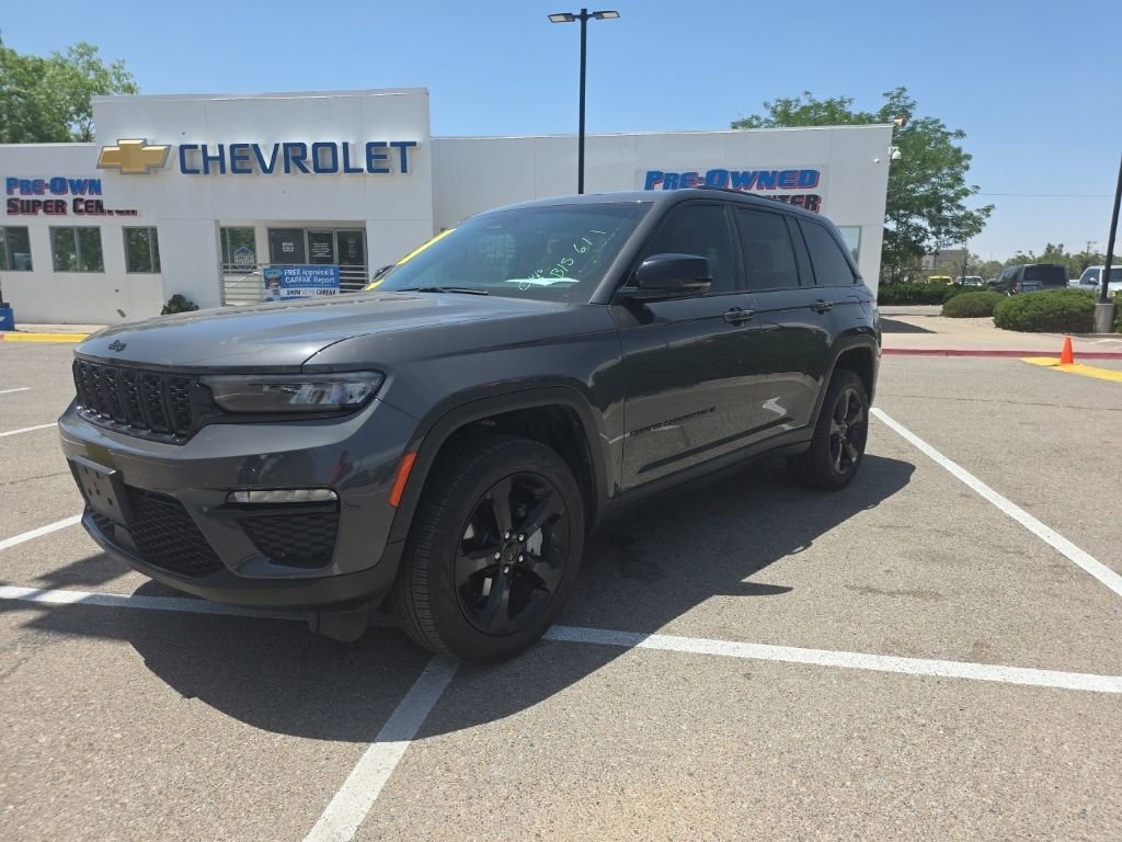 Used 2025 Jeep Grand Cherokee Limited 4x2 SUV