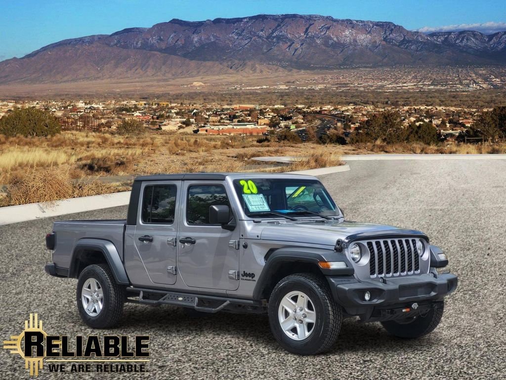 2020 Jeep Gladiator Sport S's photo