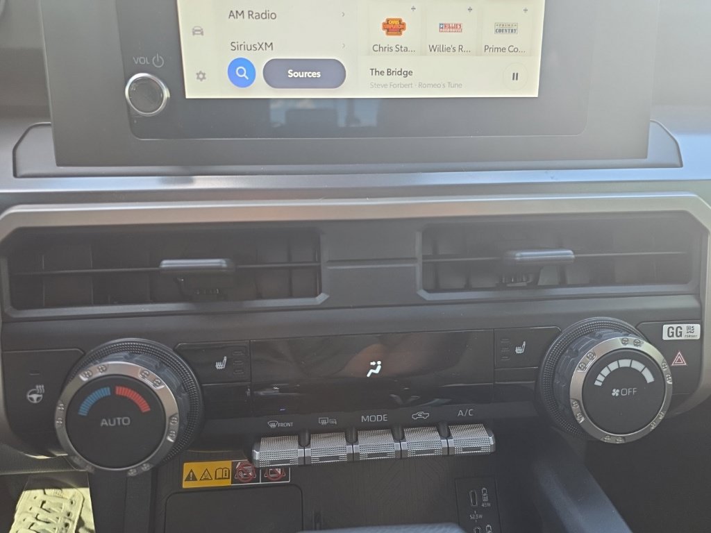 2024 Toyota Tacoma SR5 - Photo 19