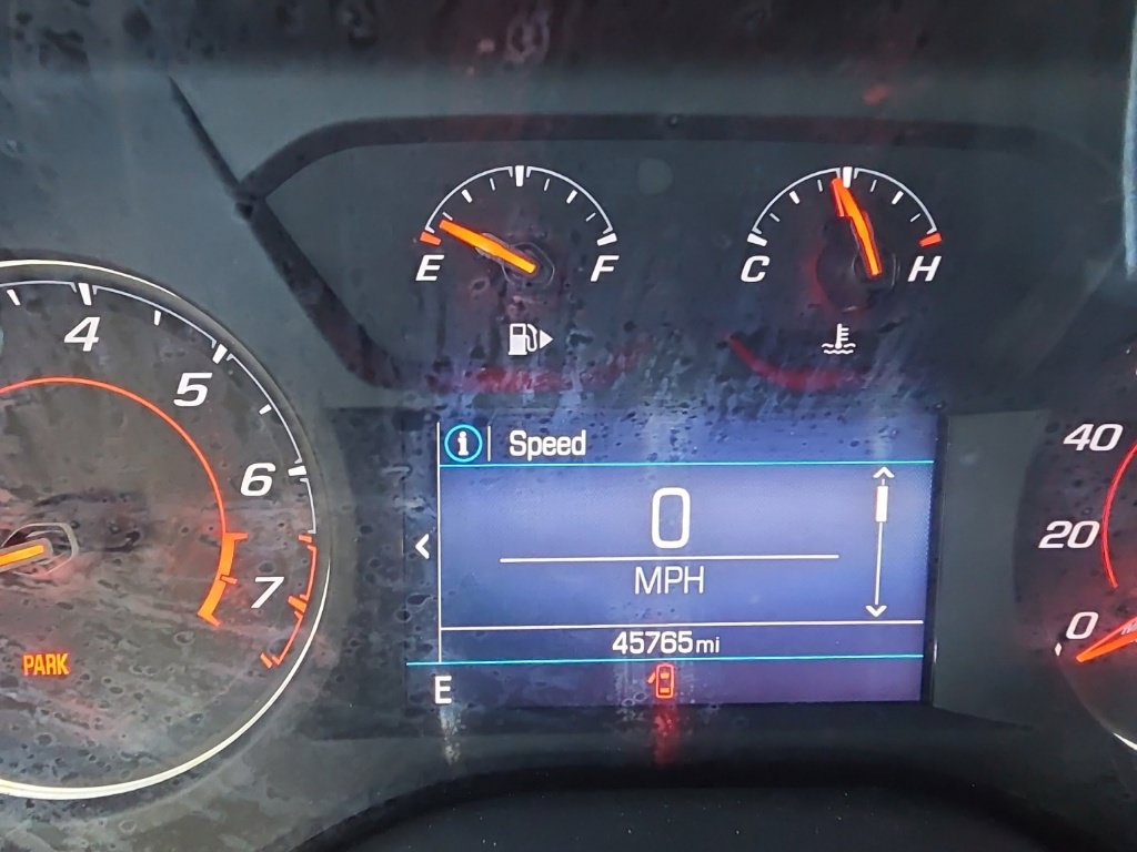 2021 Chevrolet Camaro LT1 - Photo 17