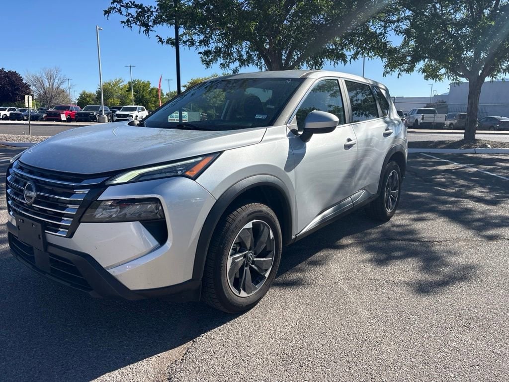 2024 Nissan Rogue SV FWD's photo