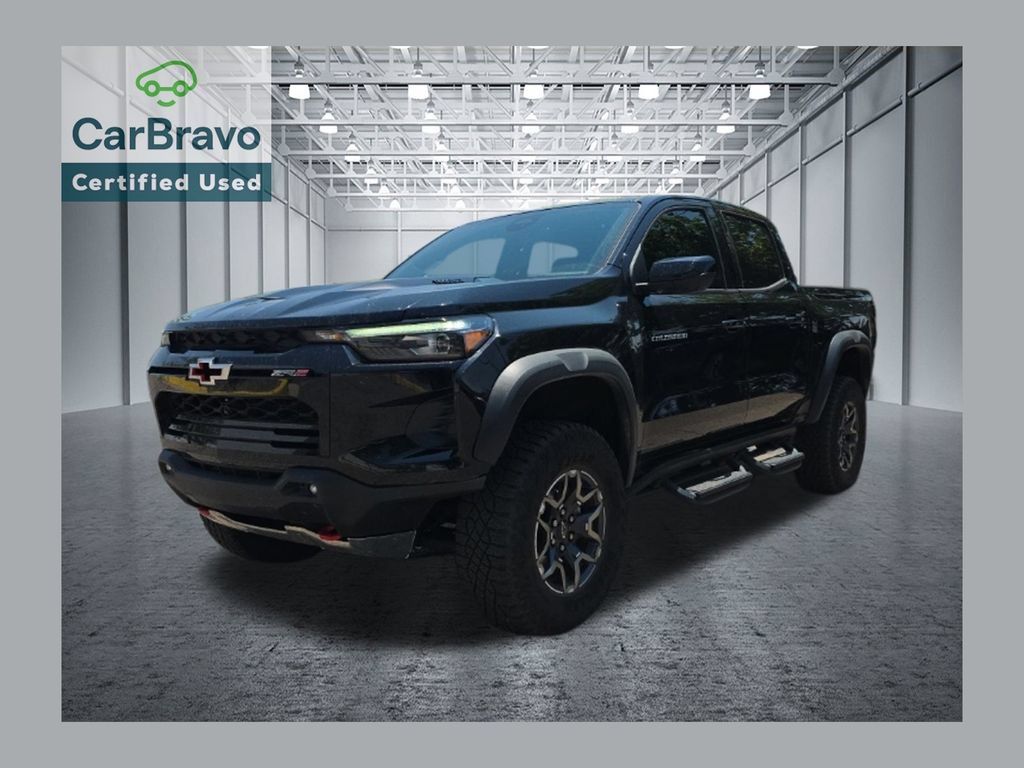 Black 2025 Chevrolet Colorado Pickup Truck Four-Wheel Drive Automatic