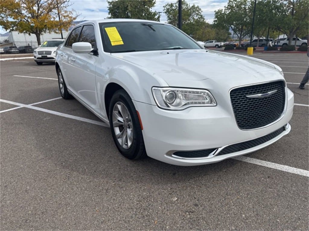 Used 2020 Chrysler 300 Touring