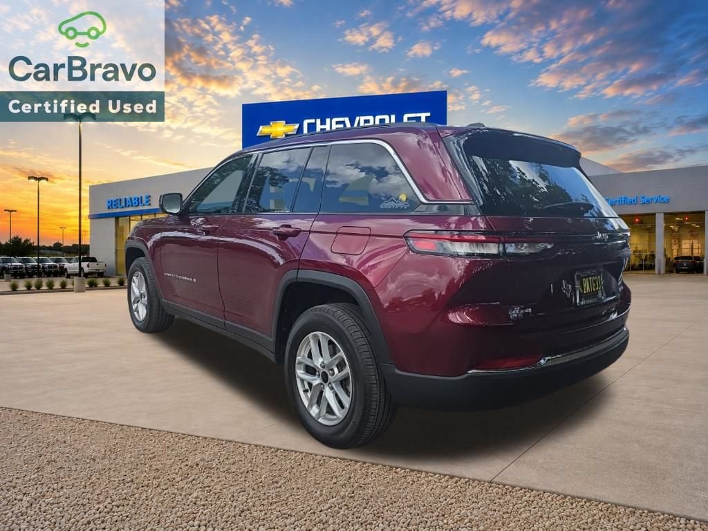 Used 2025 Jeep Grand Cherokee Laredo X 4x4 SUV
