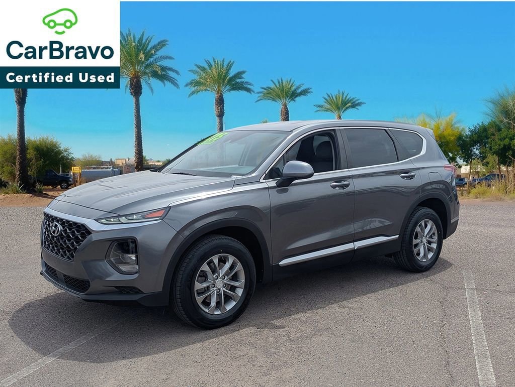 2019 Hyundai Santa Fe SE 2.4's photo