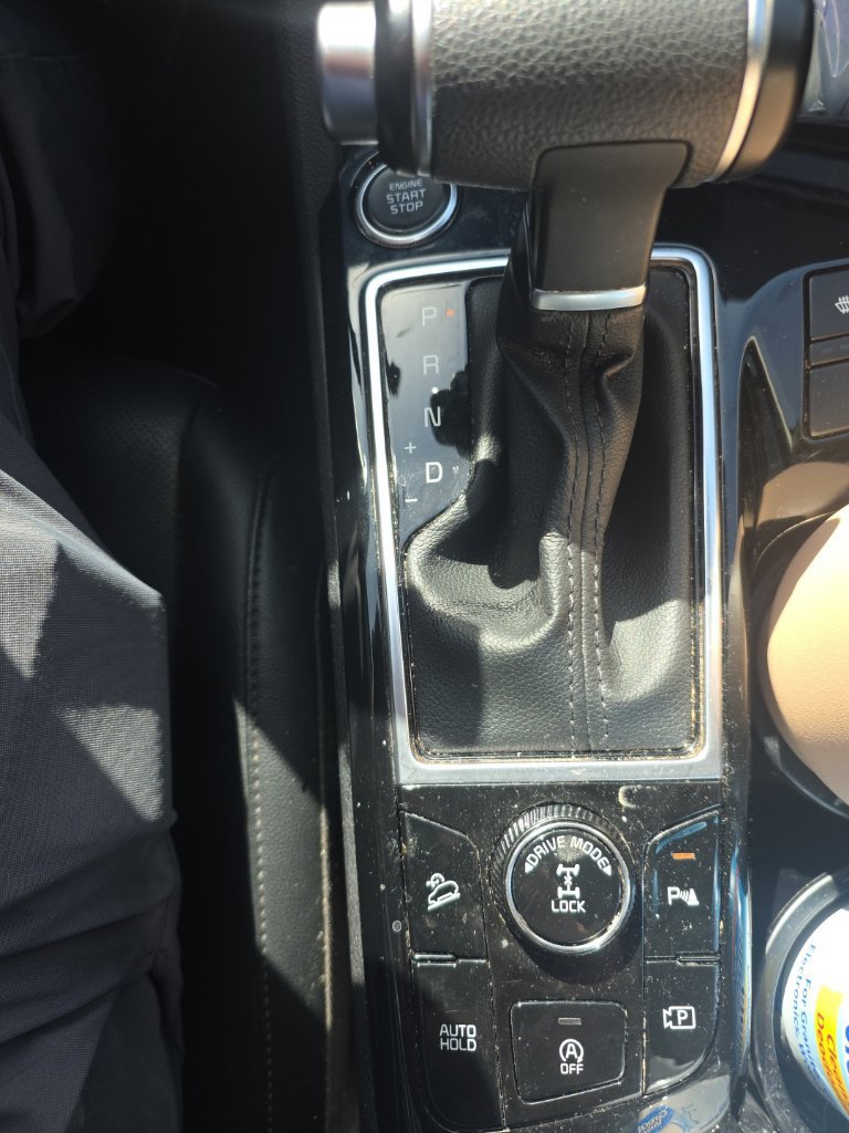 2024 Kia Sportage EX - Photo 19
