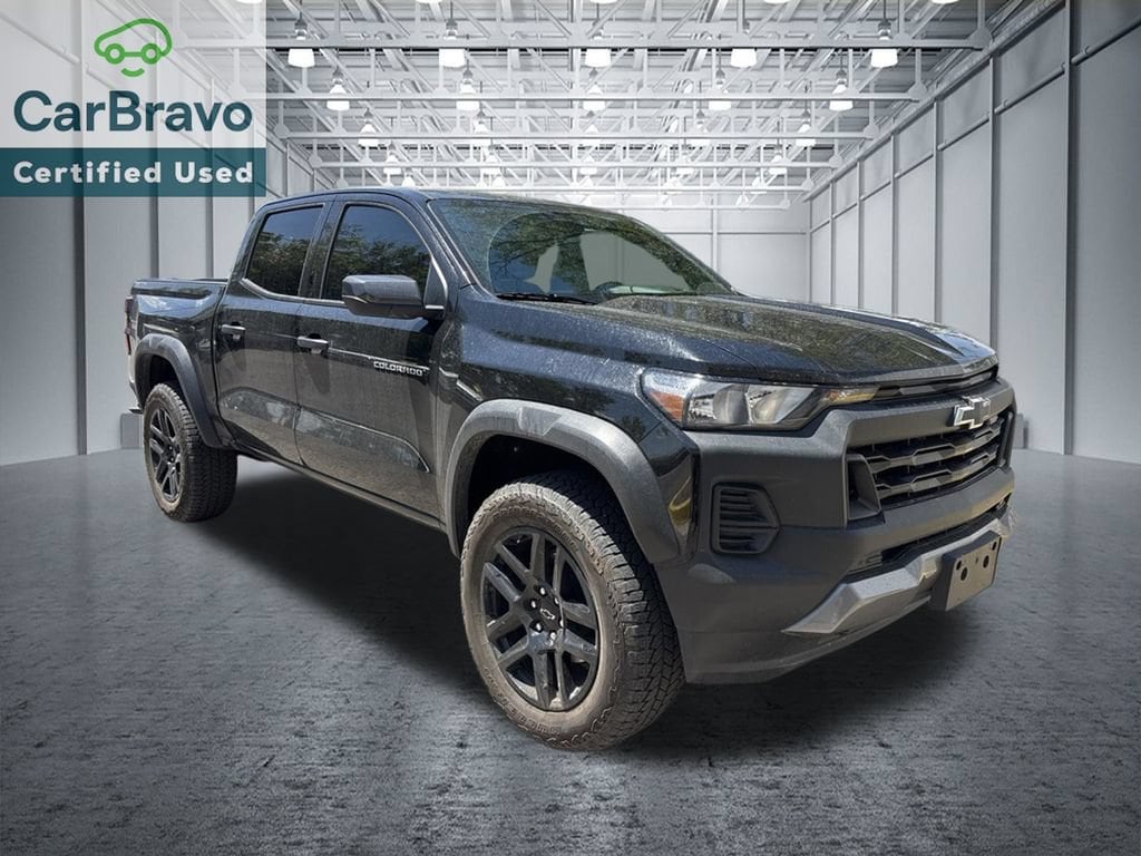 2025 Chevrolet Colorado Trail Boss - Photo 6