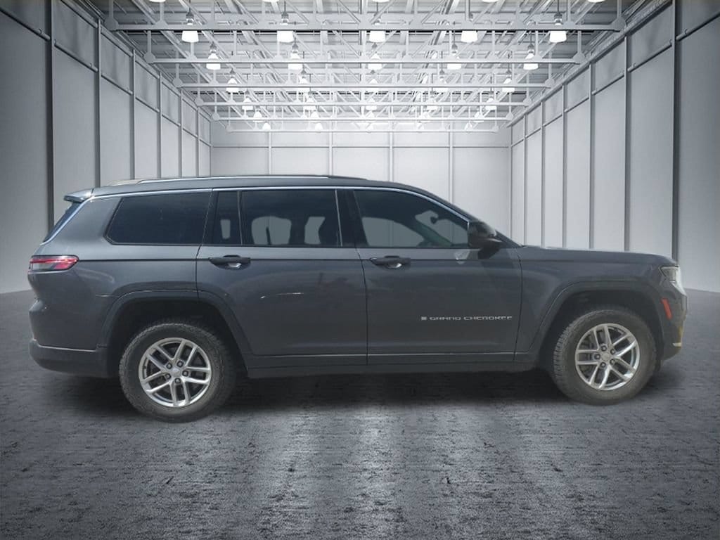 2023 Jeep Grand Cherokee L Laredo - Photo 9