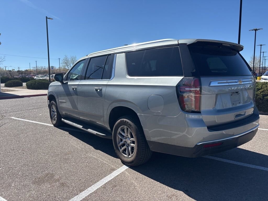 Used 2024 Chevrolet Suburban LT SUV