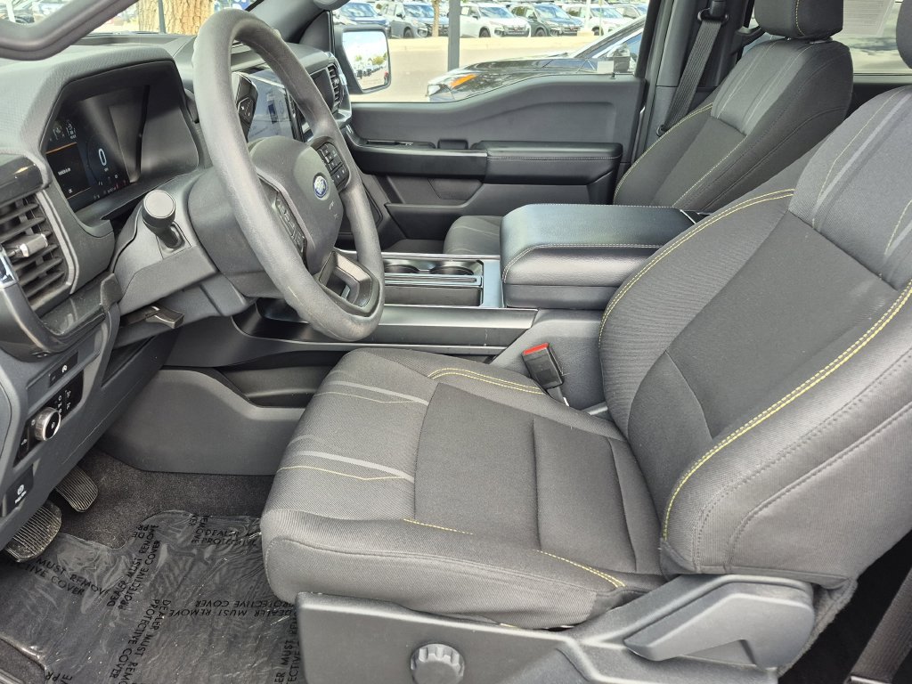 2025 Ford F-150 STX - Photo 8