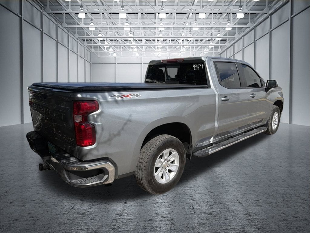 2023 Chevrolet Silverado 1500 LT - Photo 5