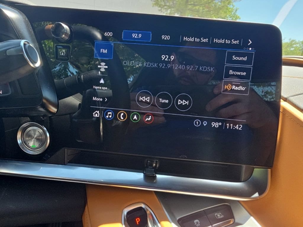 2023 Chevrolet Corvette 2LT - Photo 18