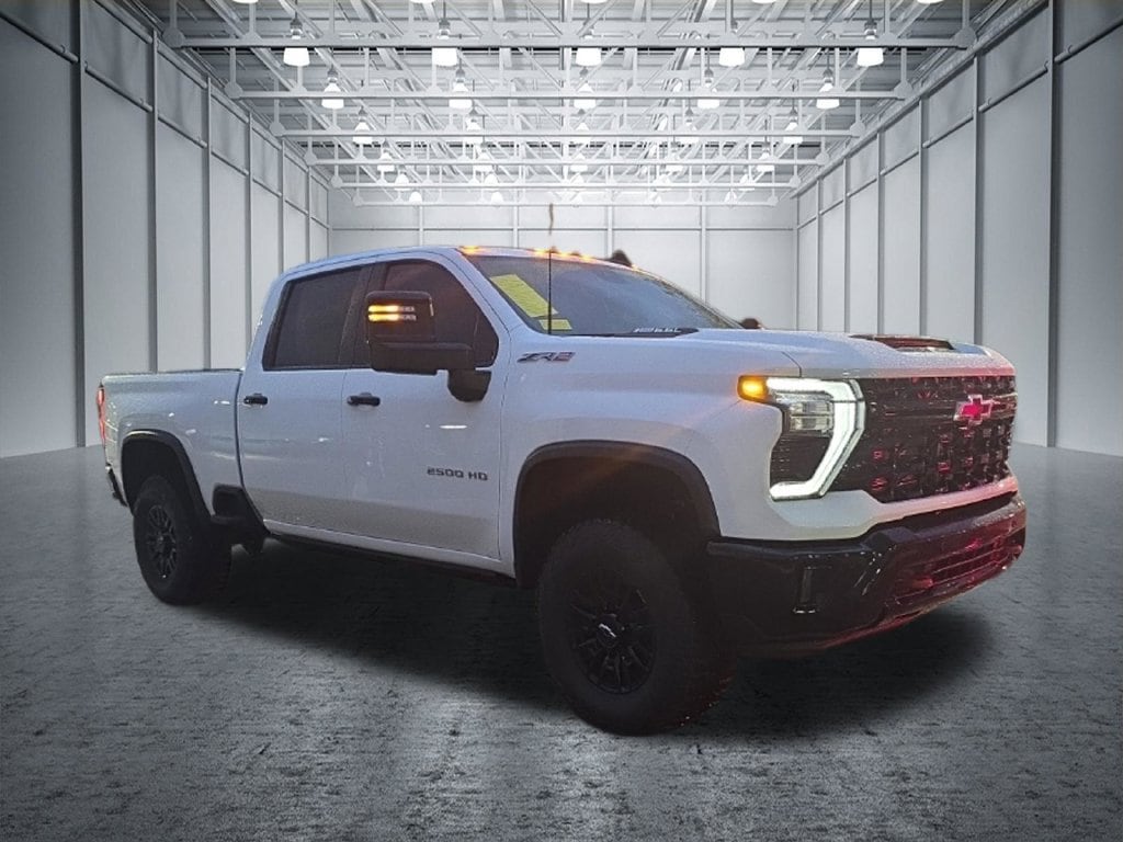 2026 Chevrolet Silverado 2500HD ZR2 - Photo 11