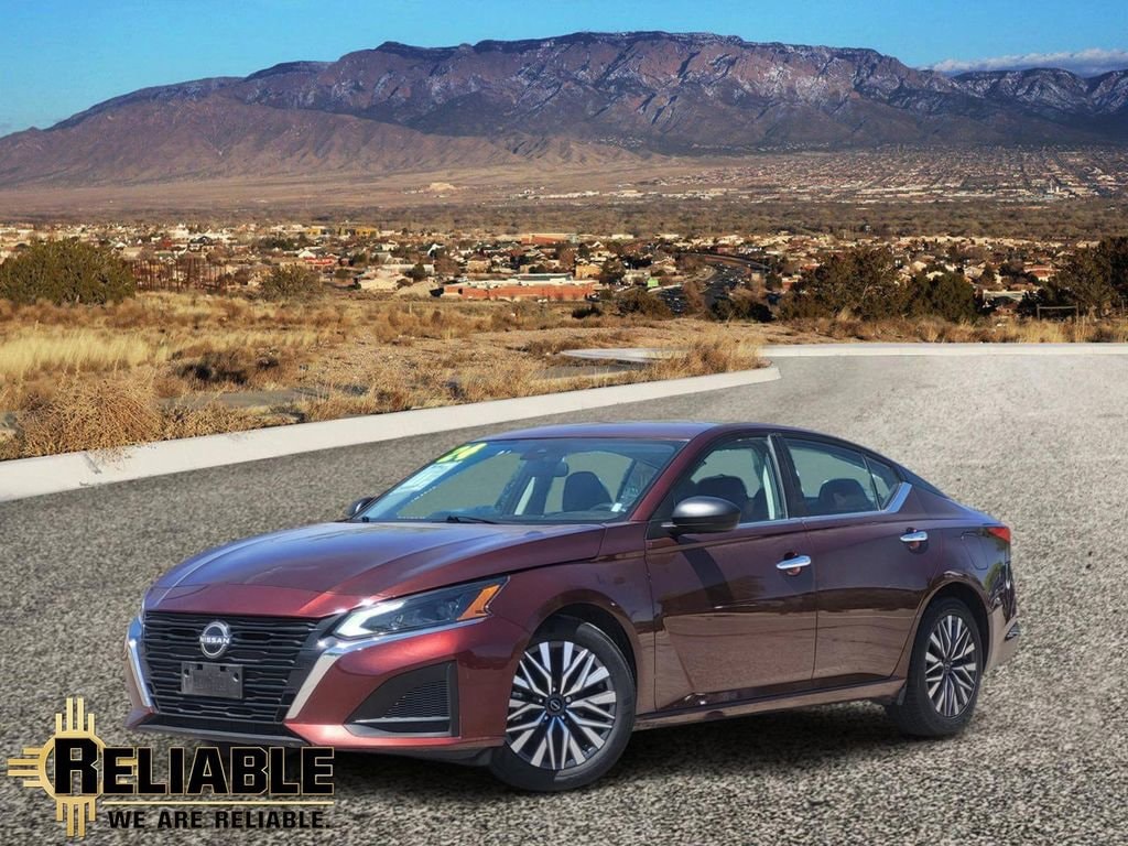 2024 Nissan Altima SV