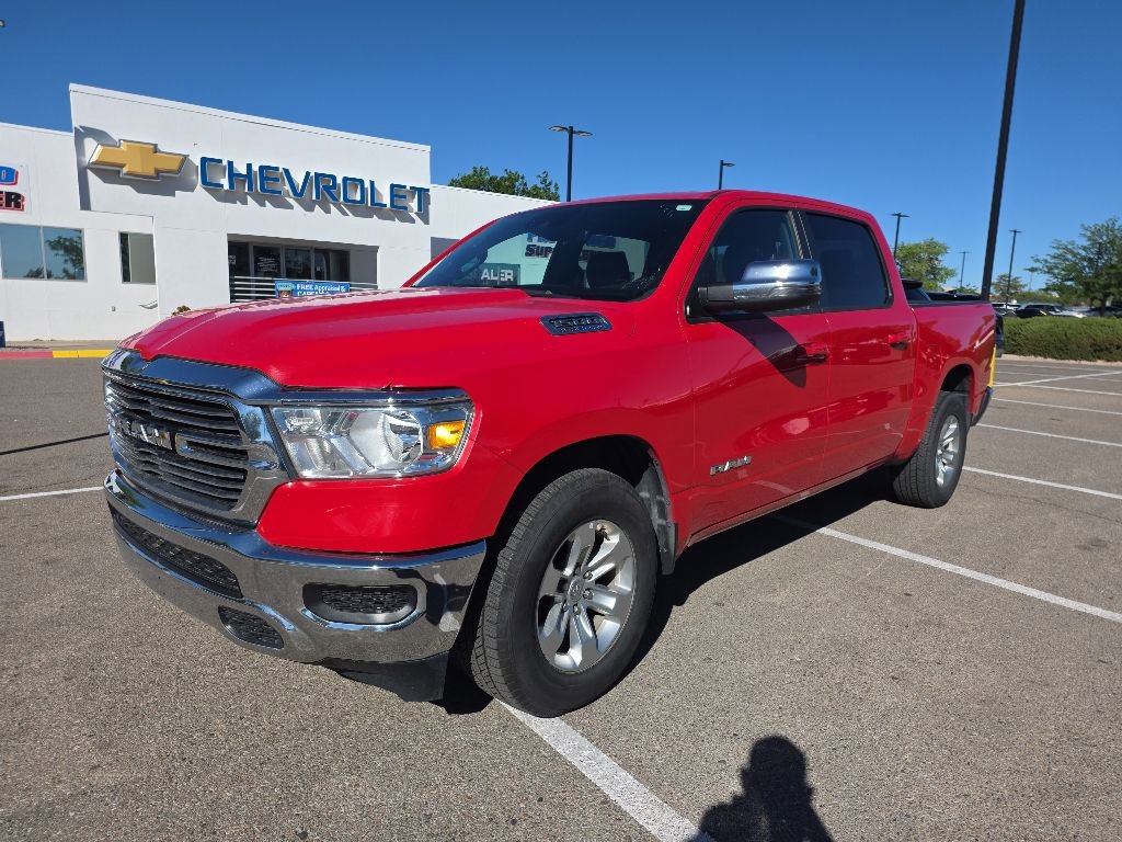 2024 RAM 1500 Laramie Crew Cab 5'7's photo