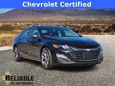 2022 Chevrolet Malibu LT Car