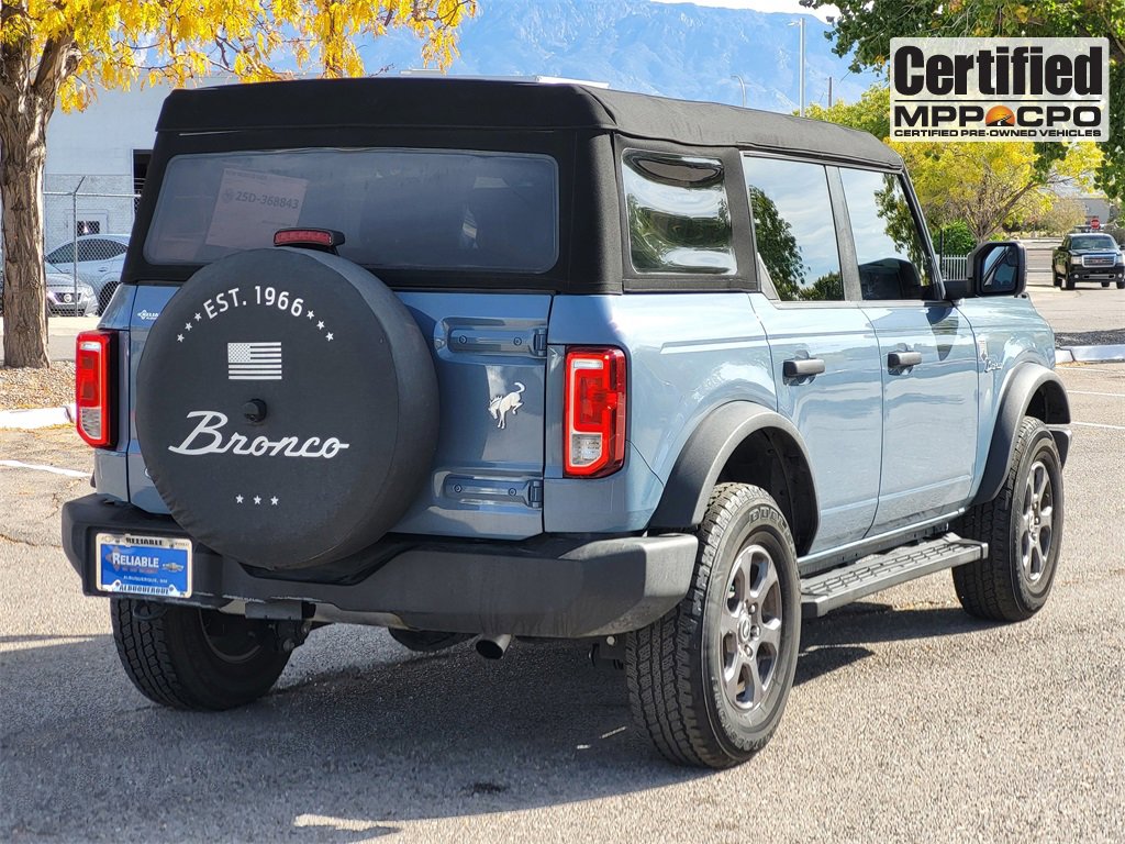 2024 Ford Bronco Big Bend photo 3