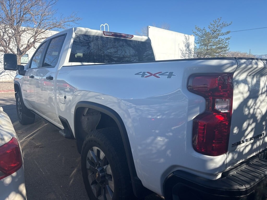 Used 2022 Chevrolet Silverado 2500 HD Custom Truck