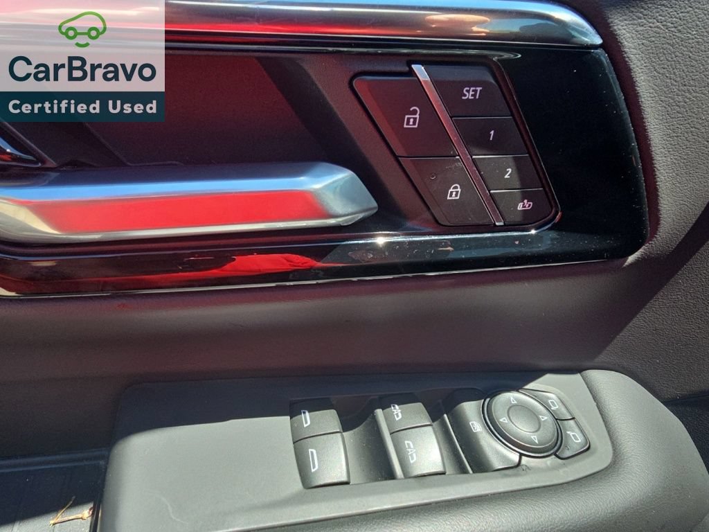 2025 Chevrolet Tahoe LT - Photo 12