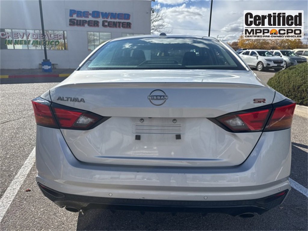 2023 Nissan Altima 2.5 SR photo 4