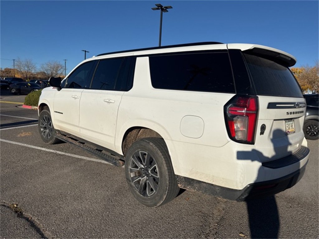 2021 Chevrolet Suburban Z71 photo 3