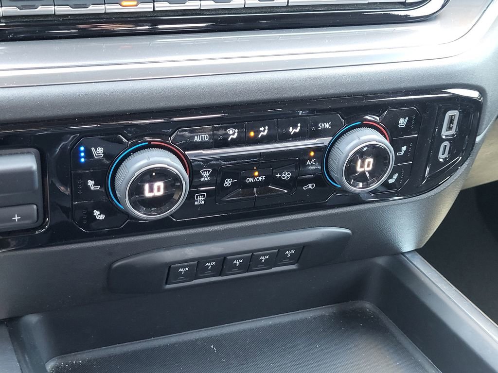 2024 Chevrolet Silverado 2500HD High Country - Photo 15