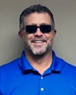 Staff member Moses Abdeljaber from ID_3bddc3f67193