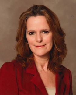 Staff member Cindy Miller from ID_b03d7ec9da64
