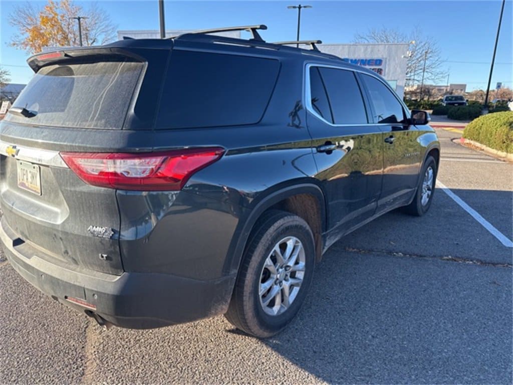 Used 2019 Chevrolet Traverse LT Cloth SUV