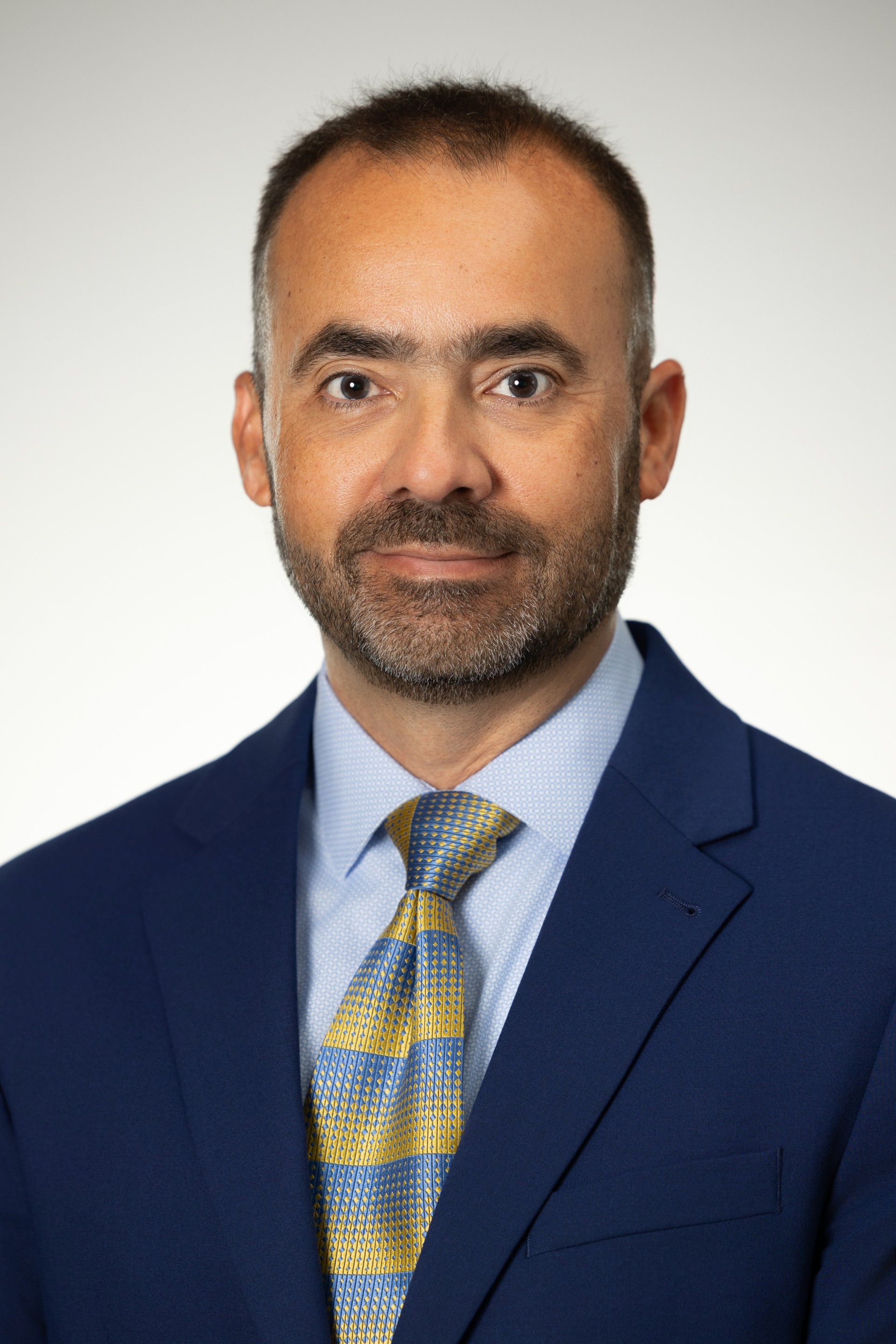 Staff member Kenneth Orosco from ID_b03d7ec9da64