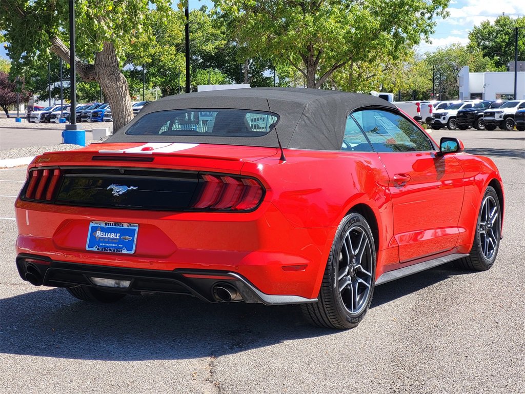 2023 Ford Mustang EcoBoost Premium photo 3