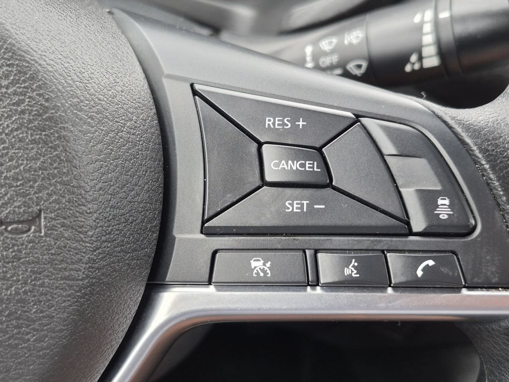 2025 Nissan Sentra SV - Photo 11