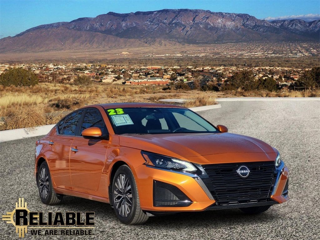 2023 Nissan Altima SV