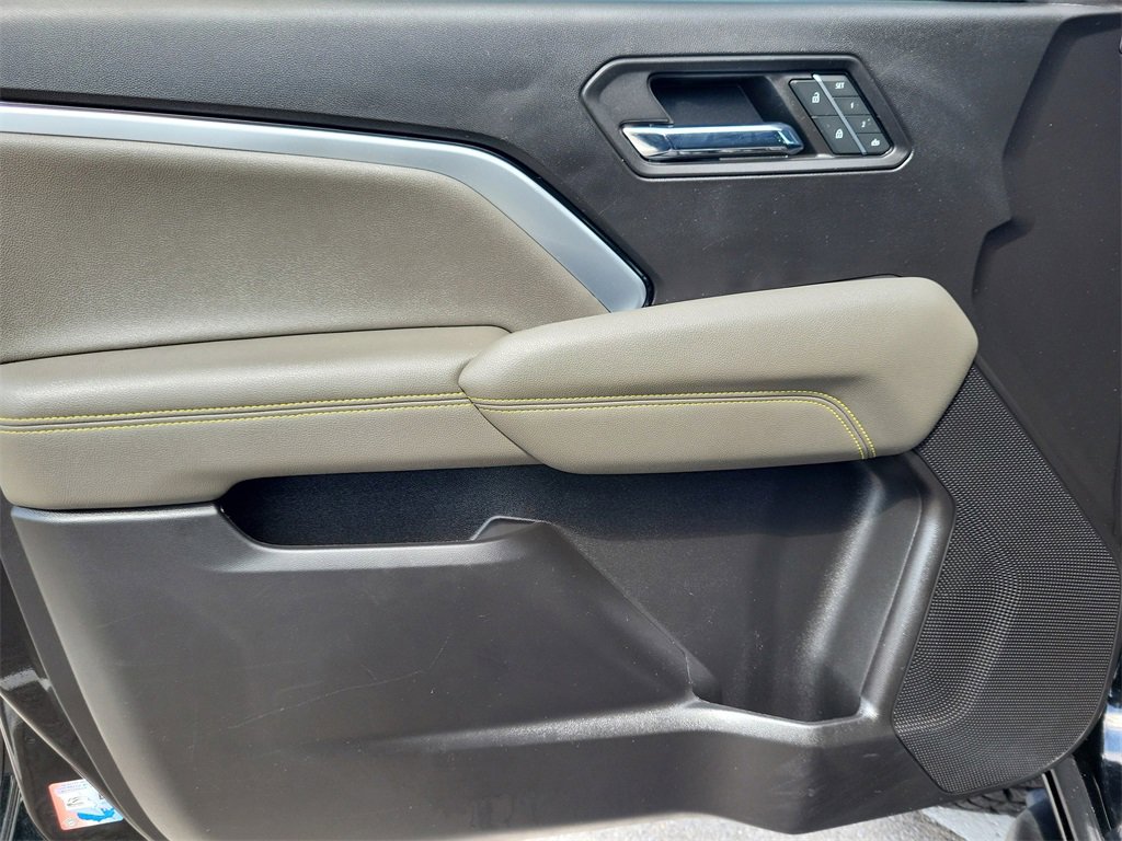 Colorado Crew Cab ZR2