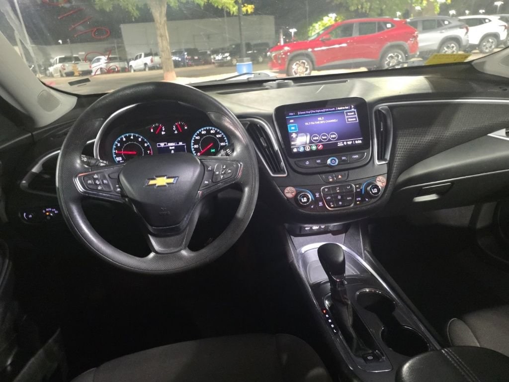 2023 Chevrolet Malibu 1LT - Photo 20