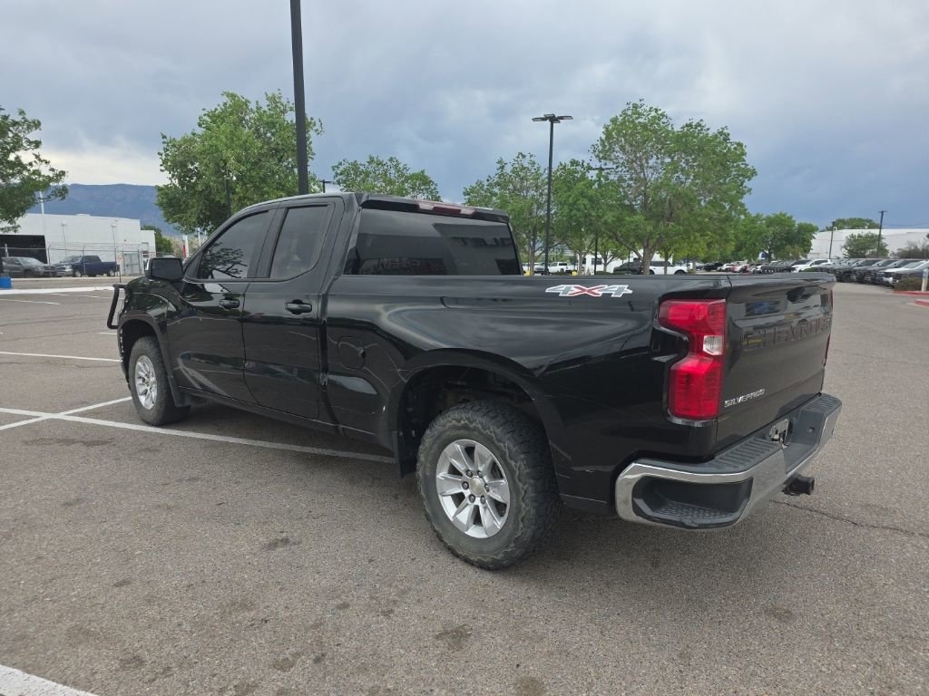 Used 2020 Chevrolet Silverado 1500 LT Truck