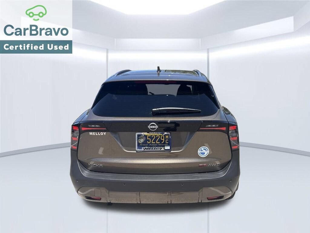 Used 2025 Nissan Kicks SR Intelligent AWD SUV
