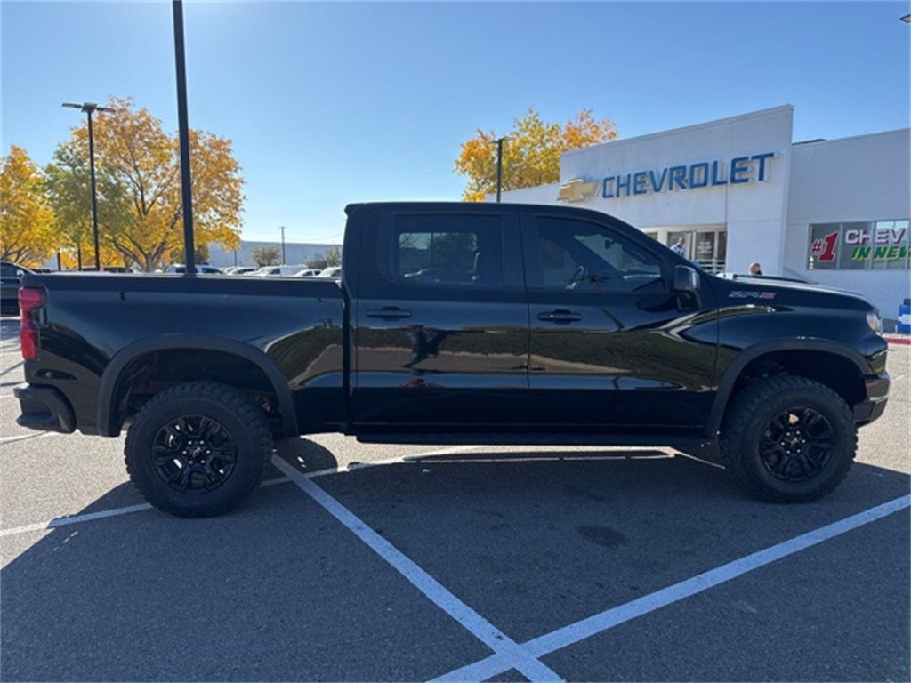 2023 Chevrolet Silverado 1500 ZR2 photo 2