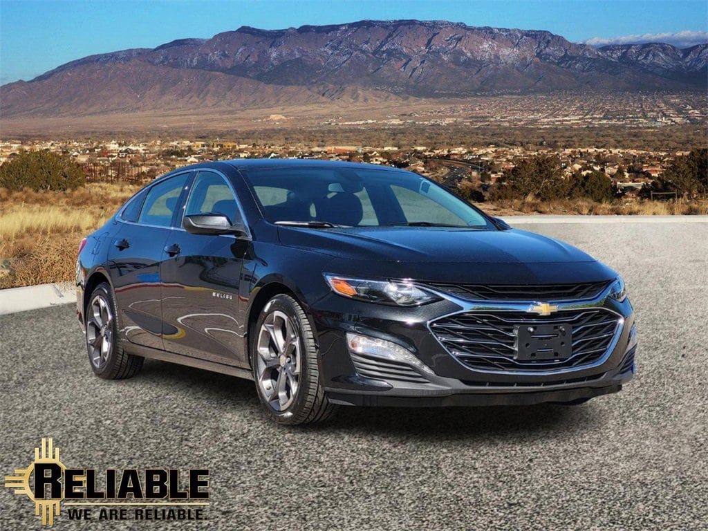 Certified 2022 Chevrolet Malibu LT Car