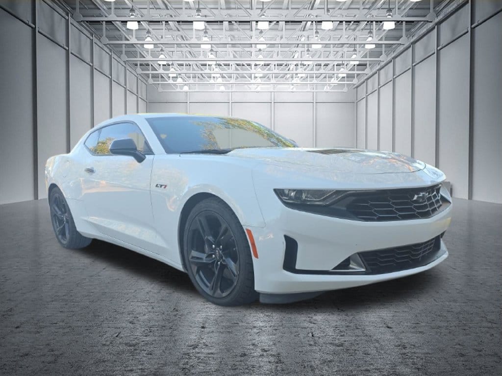2021 Chevrolet Camaro LT1 - Photo 10