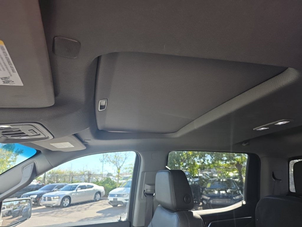 2022 Chevrolet Silverado 1500 RST - Photo 18