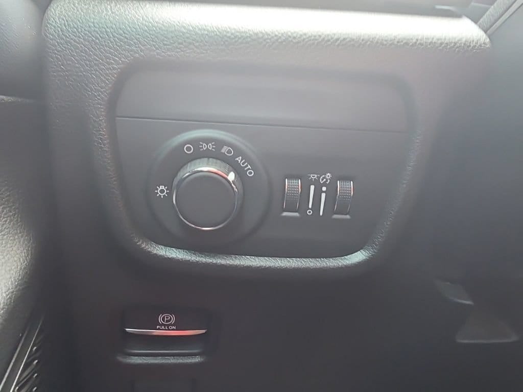 2023 Jeep Grand Cherokee L Laredo - Photo 17